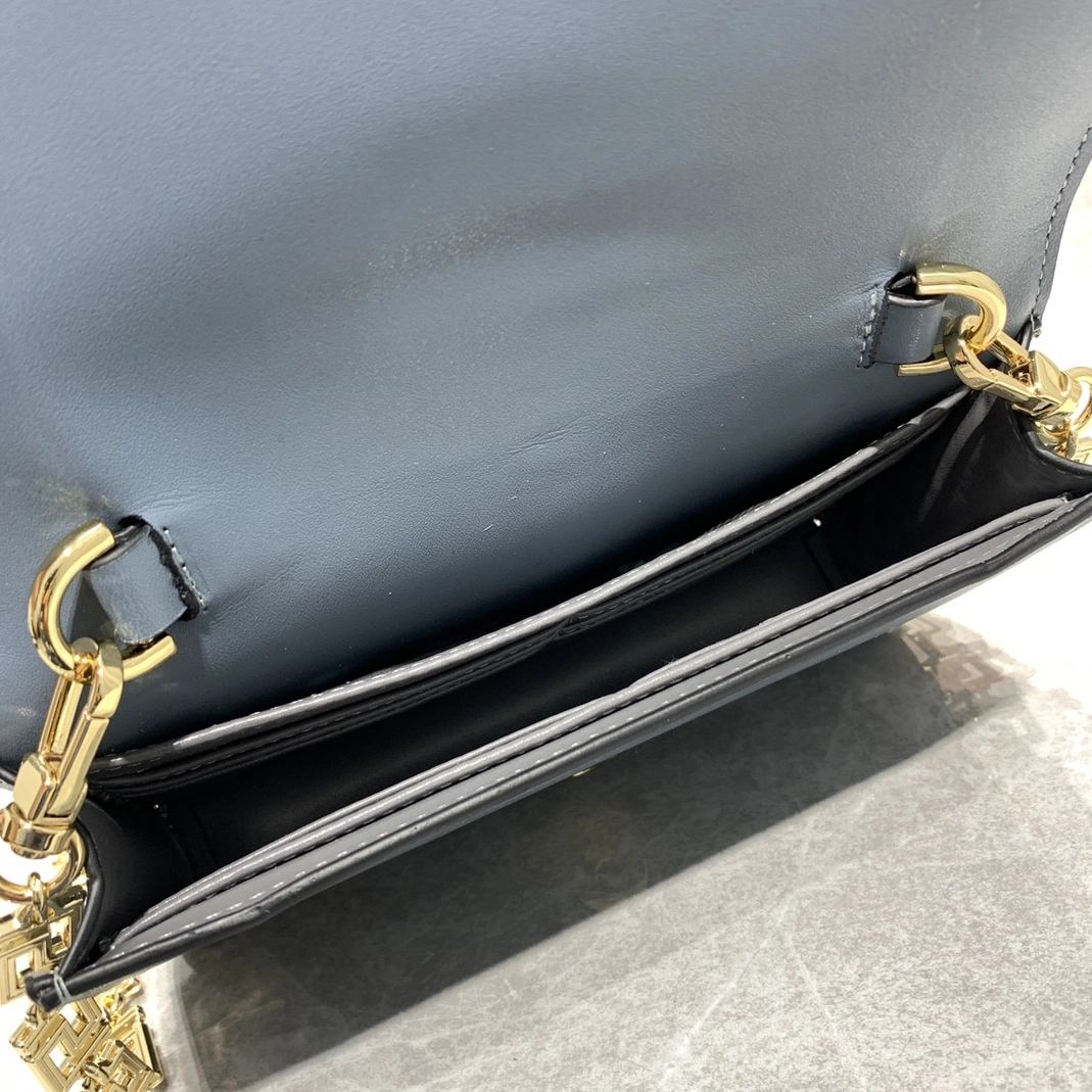 WellDesigned 9820 Versace AAA Quality Messenger Bags For Women