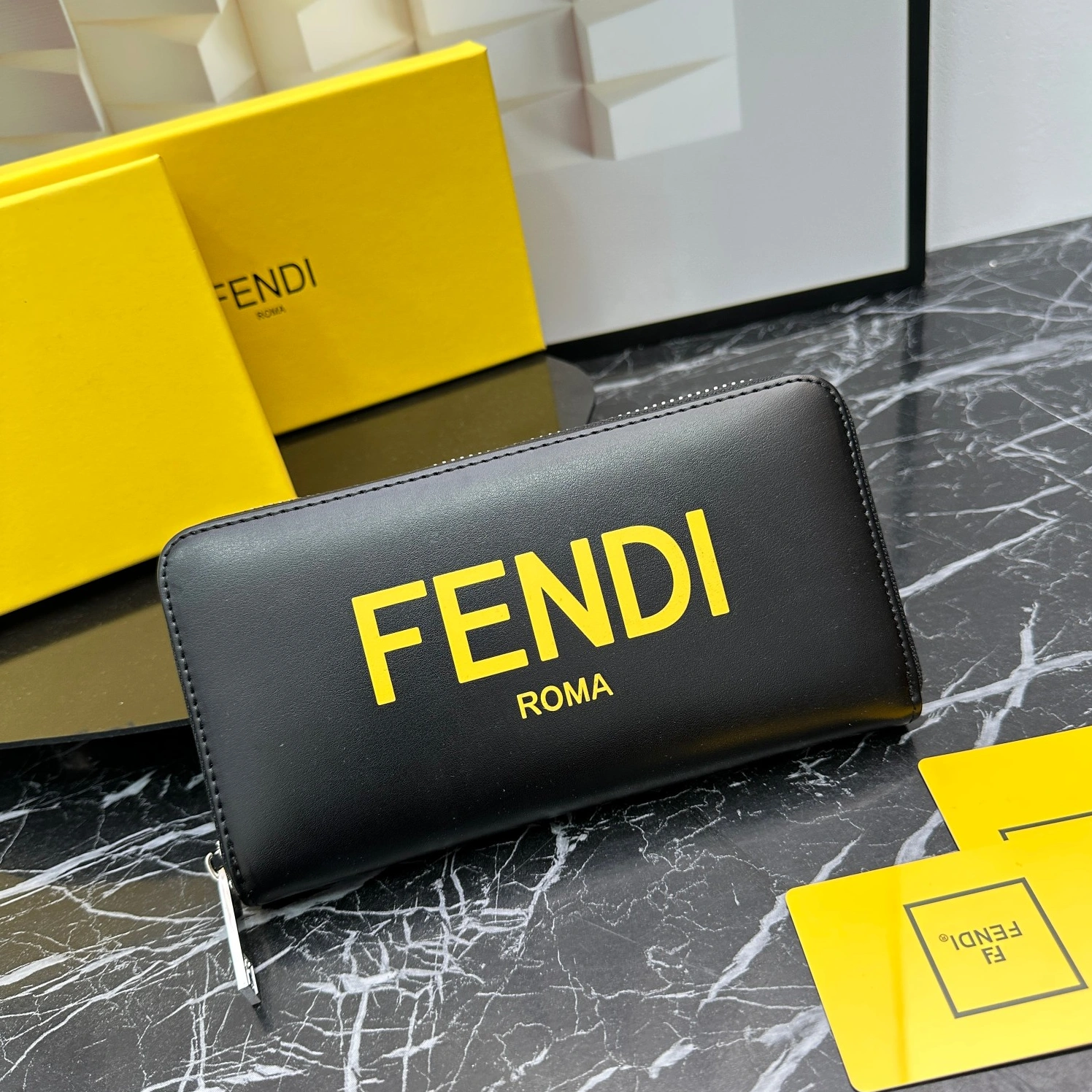 WellDesigned 992 Fendi Wallets For Unisex