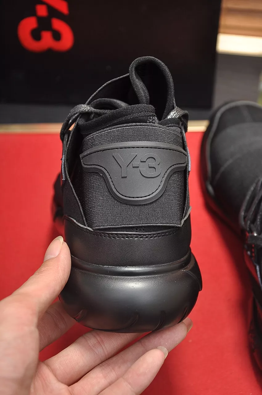 Y-3 Casual Shoes For Men Classic 4175