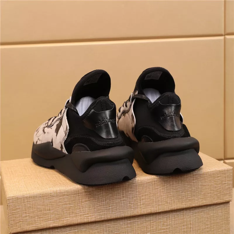 Y-3 Casual Shoes For Men Compact 2503