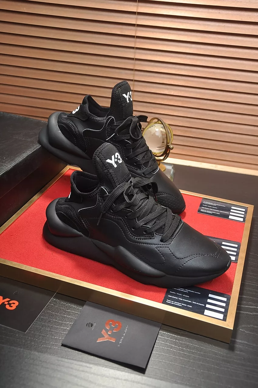 Y-3 Casual Shoes For Men EyeCatching 7042