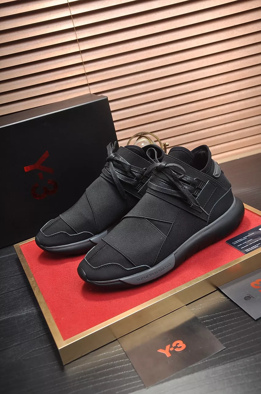 Y-3 Casual Shoes For Men Vibrant 3605