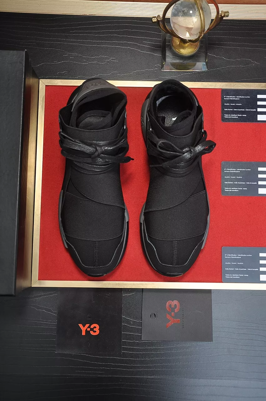Y-3 Casual Shoes For Men Vibrant 3605