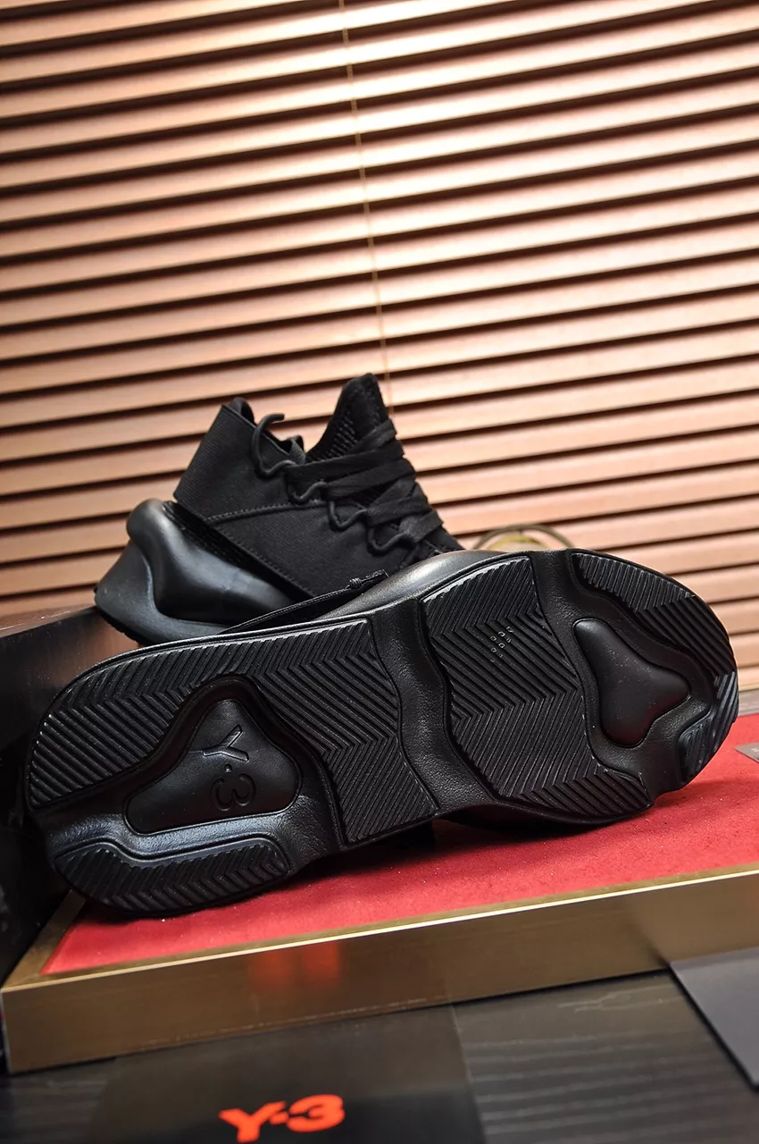 Y-3 Casual Shoes For Men WellDesigned 2091