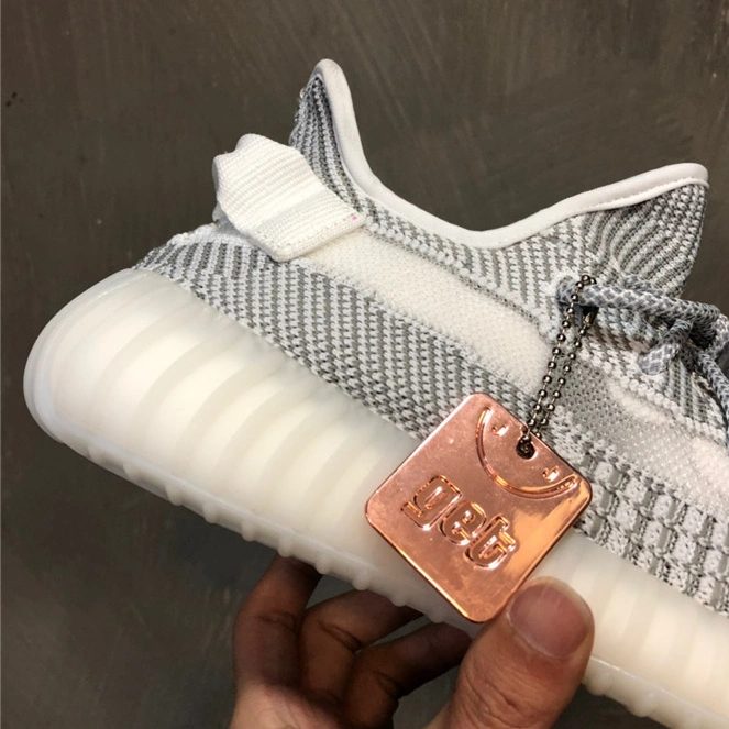 Yeezy Casual Shoes For Men Minimalist 428