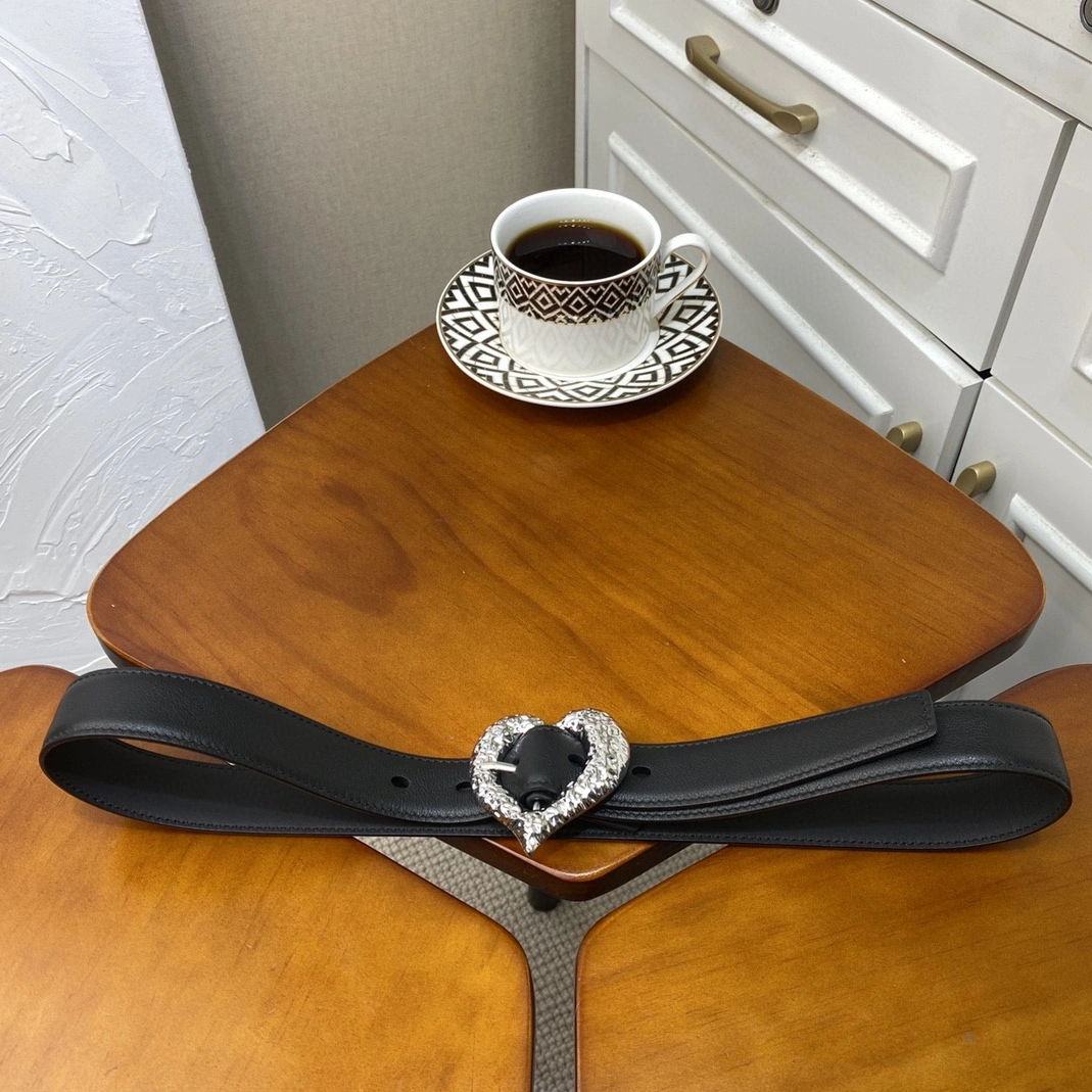 Yves Saint Laurent AAA Belts Timeless 8301