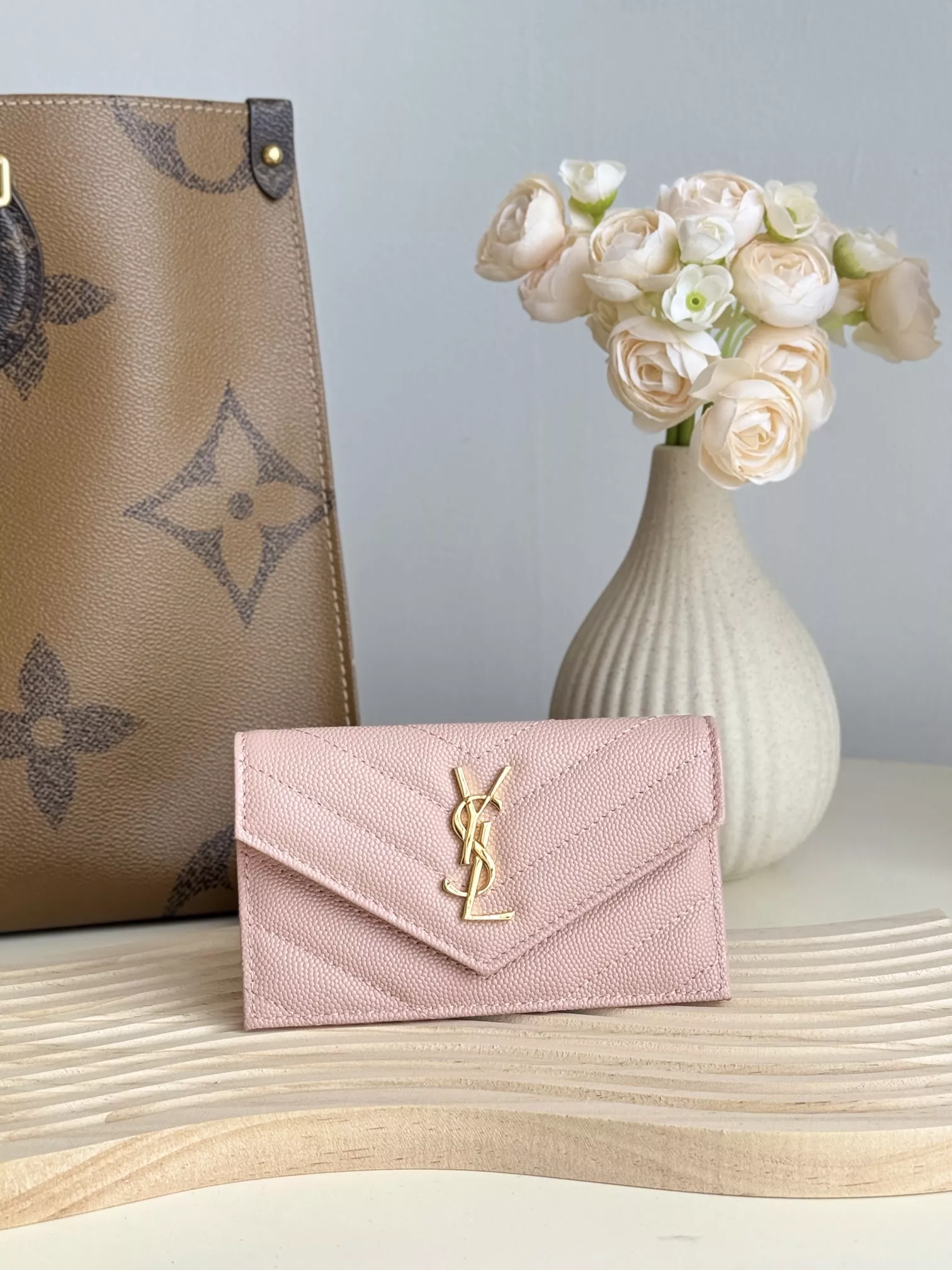 Yves Saint Laurent AAA Quality Card Case For Women Resilient 3506