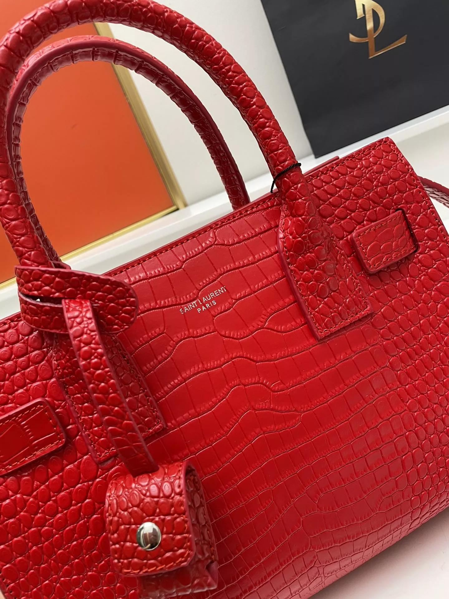 Yves Saint Laurent AAA Quality Handbags For Women BestValue 1602