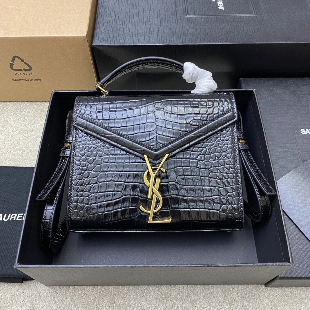 Yves Saint Laurent AAA Quality Handbags For Women Comfortable 3005