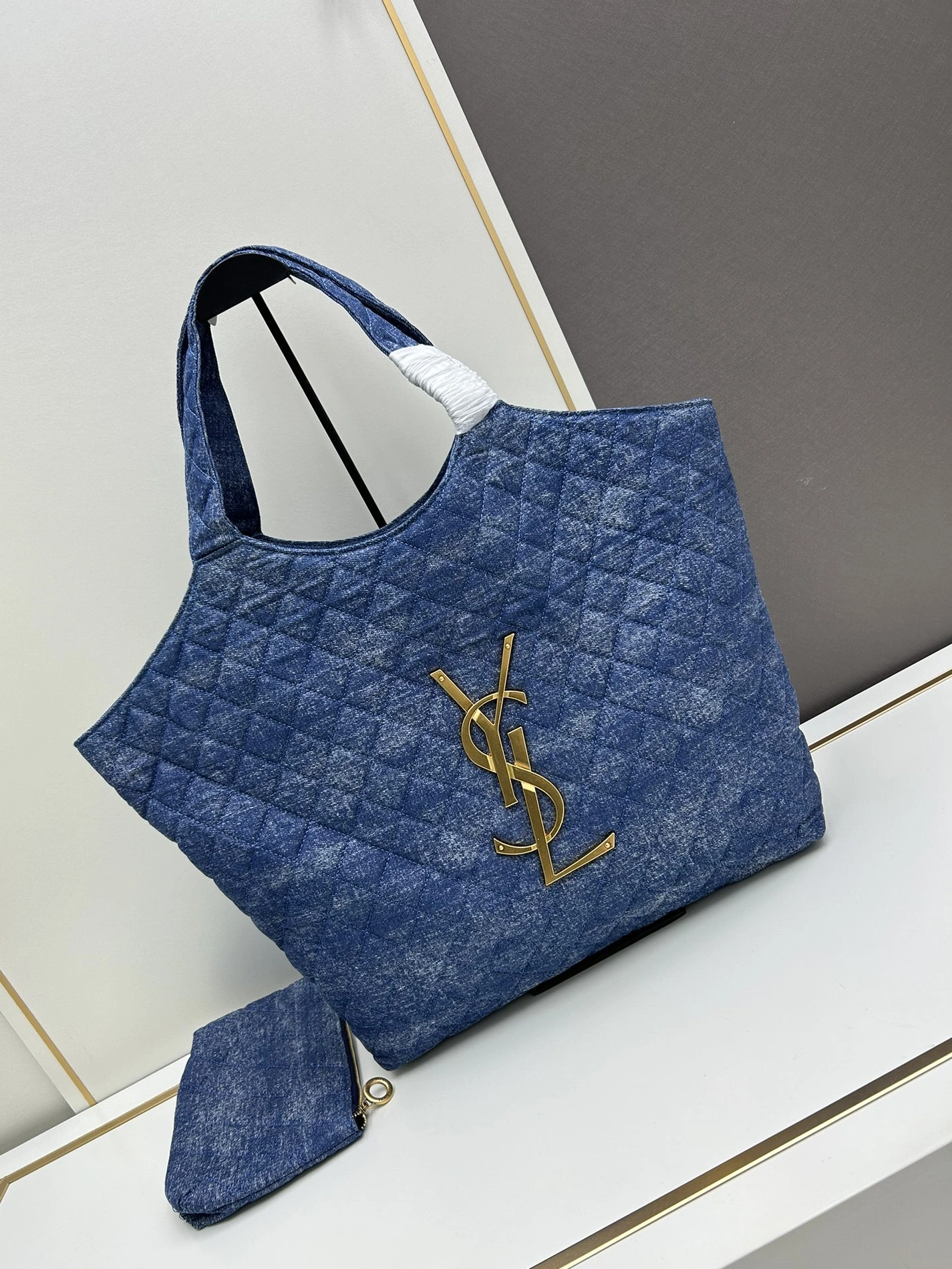 Yves Saint Laurent AAA Quality Handbags For Women Durable 1617
