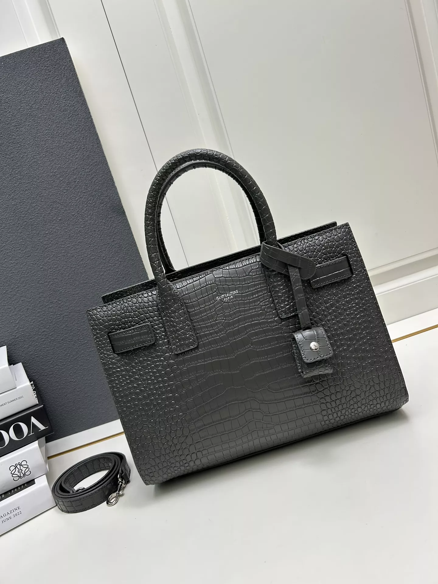 Yves Saint Laurent AAA Quality Handbags For Women EasyMatch 445