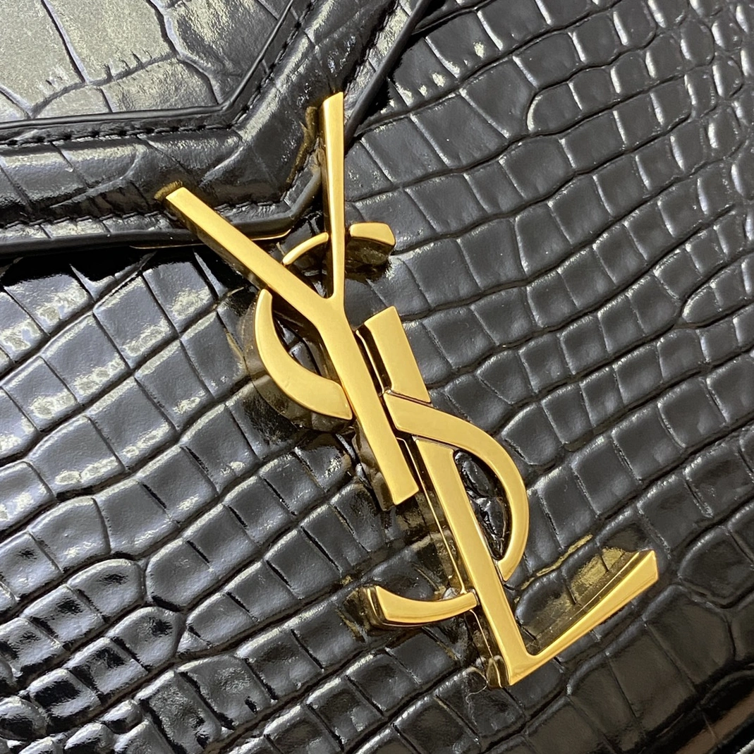 Yves Saint Laurent AAA Quality Handbags For Women ModernLook 8152