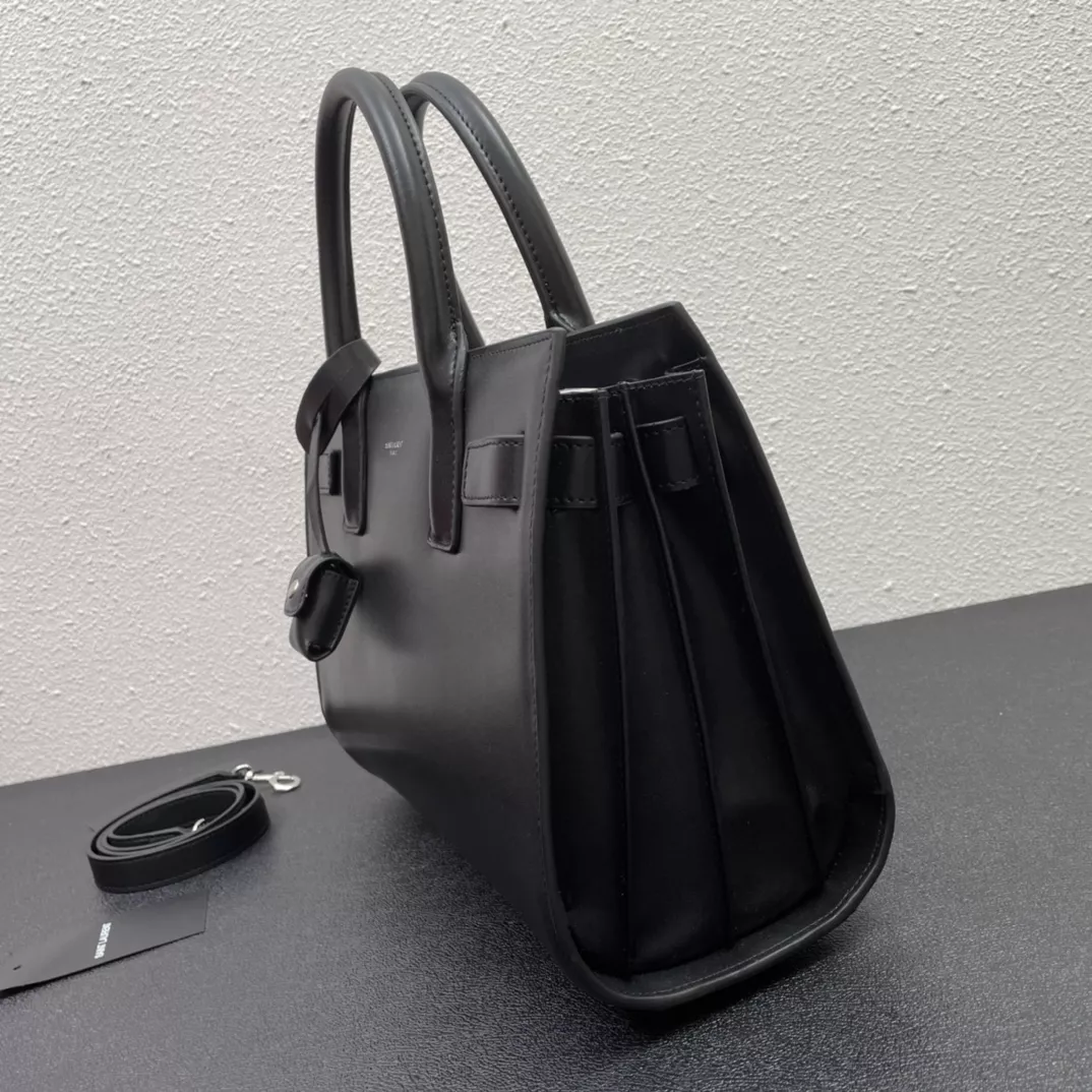 Yves Saint Laurent AAA Quality Handbags For Women SportInspired 959