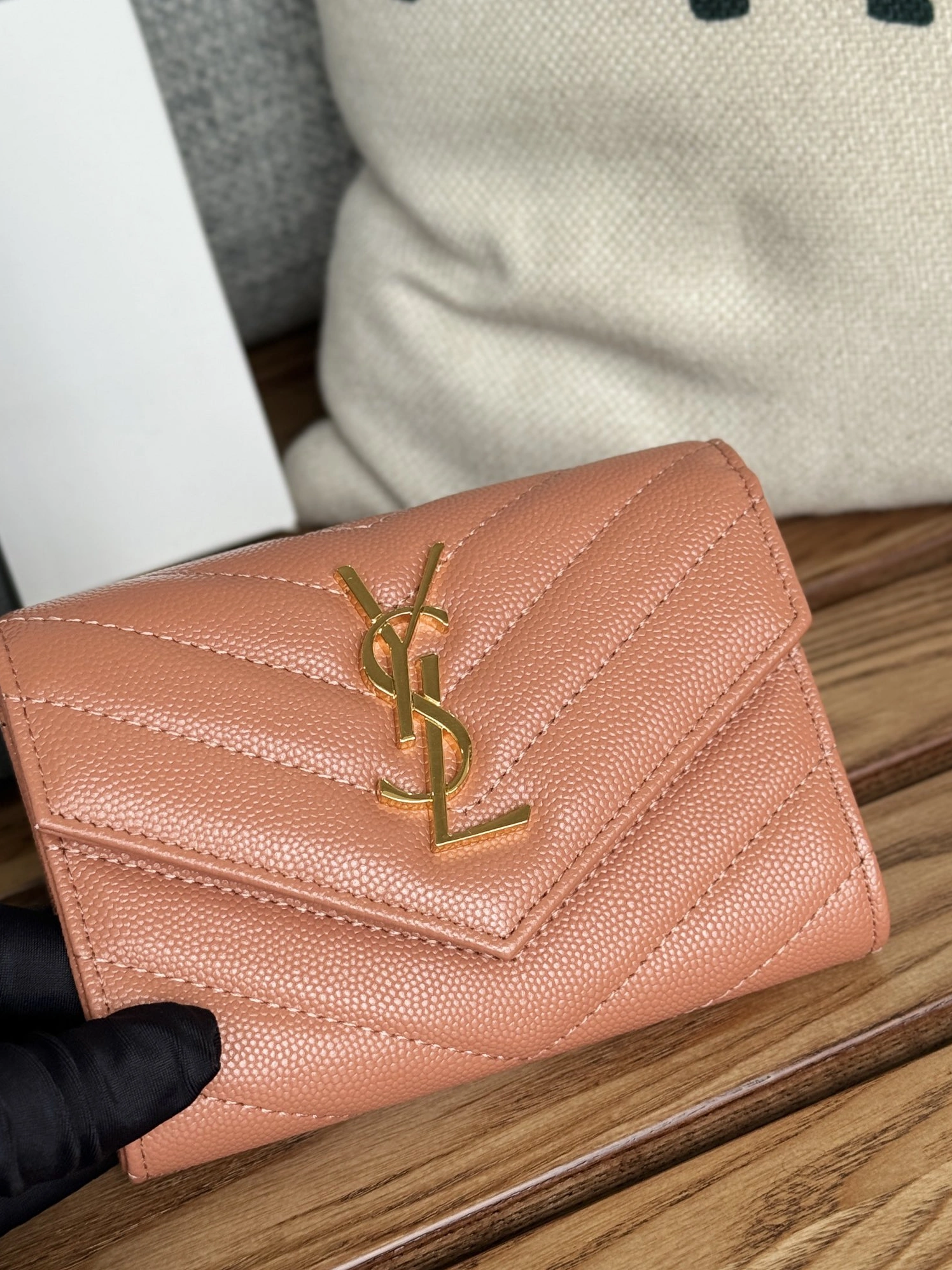 Yves Saint Laurent AAA Quality Wallets AllSeason 3373