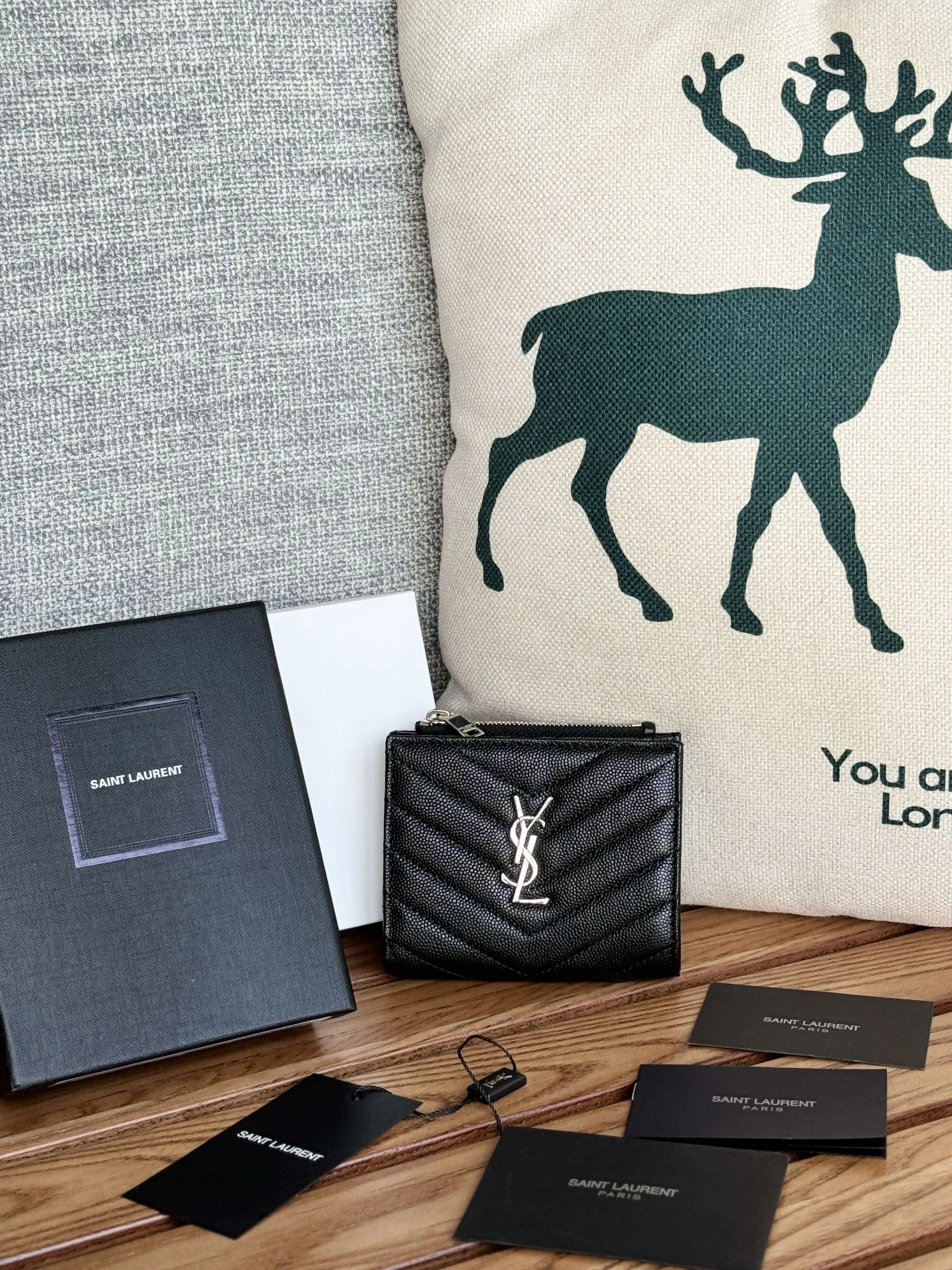 Yves Saint Laurent AAA Quality Wallets Breathable 9580