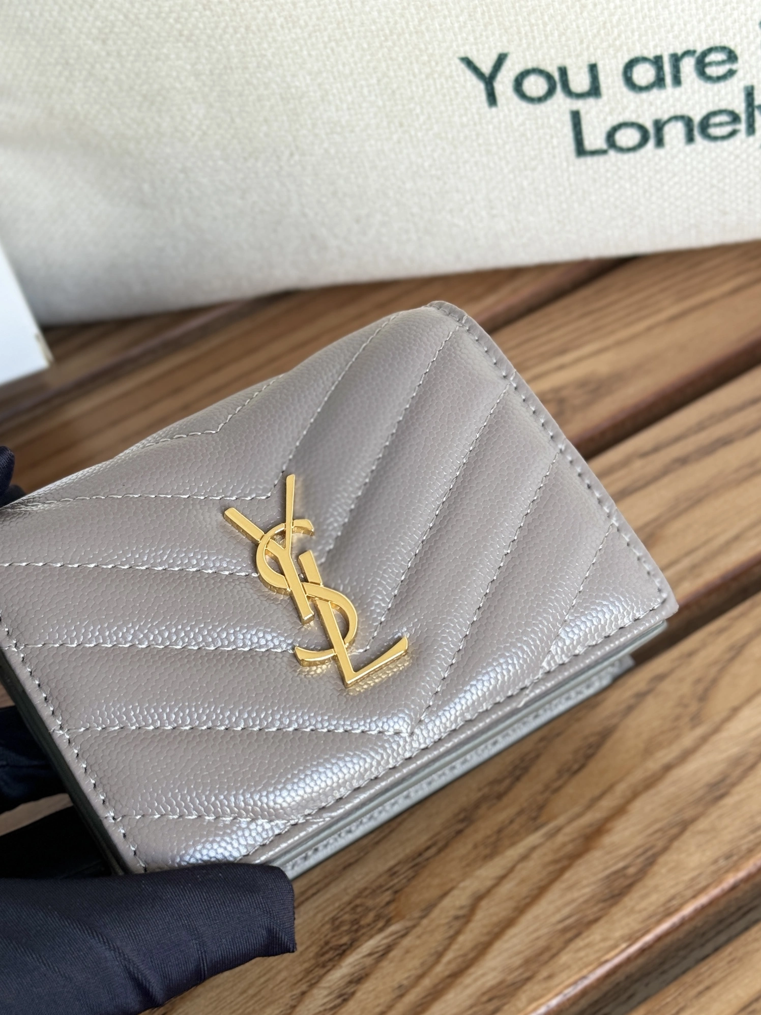 Yves Saint Laurent AAA Quality Wallets Flexible 1230