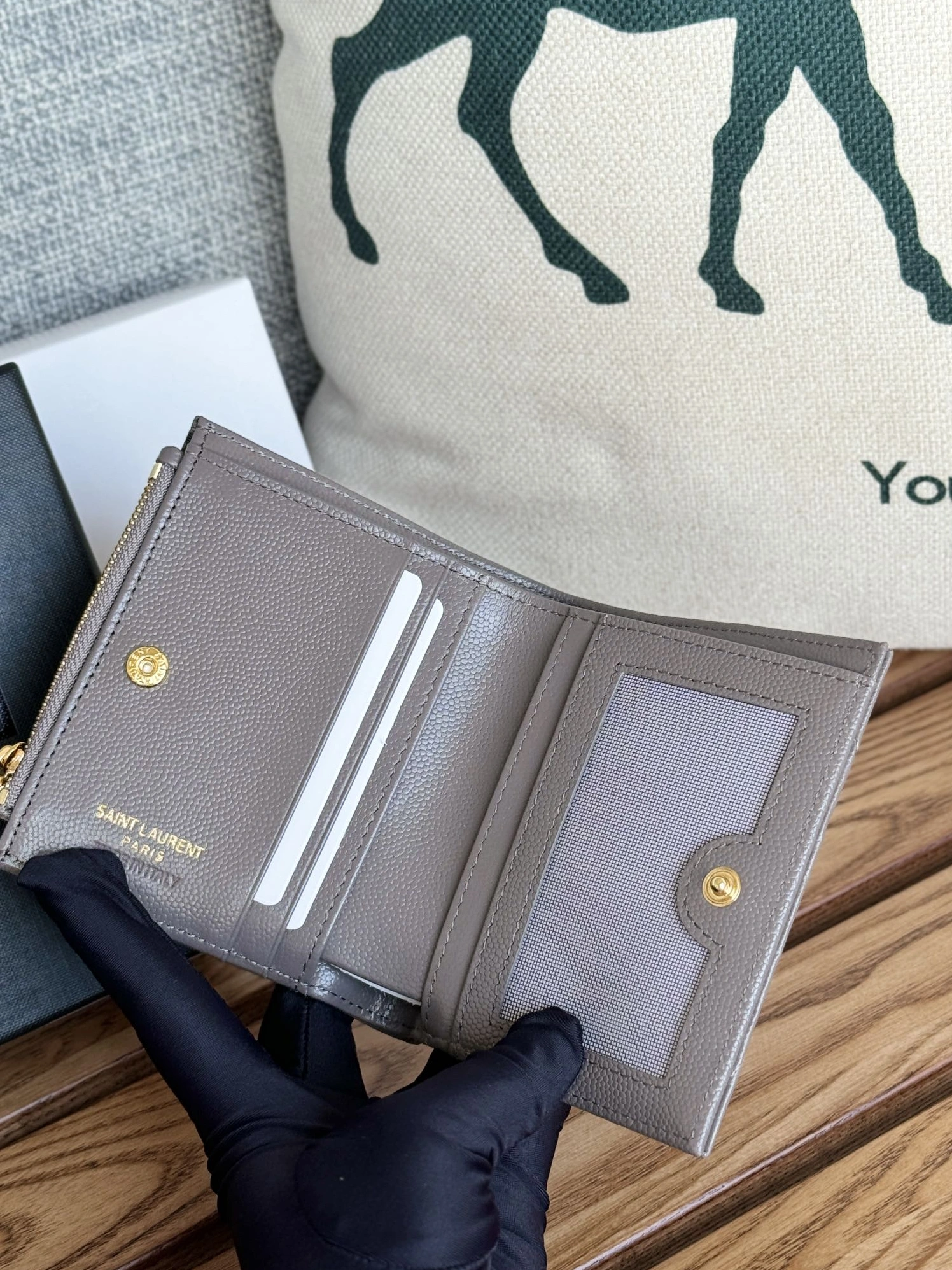 Yves Saint Laurent AAA Quality Wallets StreetReady 1350