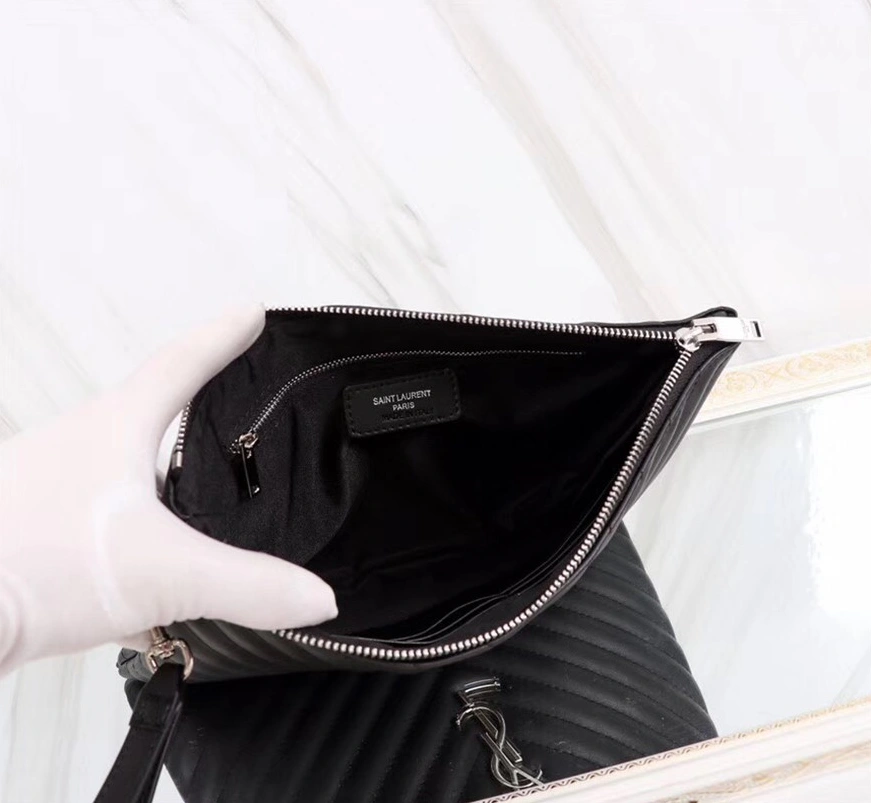 Yves Saint Laurent AAA Quality Wallets Trendsetting 3101