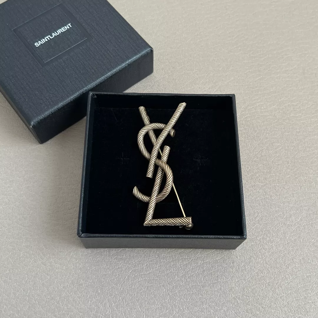 Yves Saint Laurent Brooches For Women AllSeason 5020