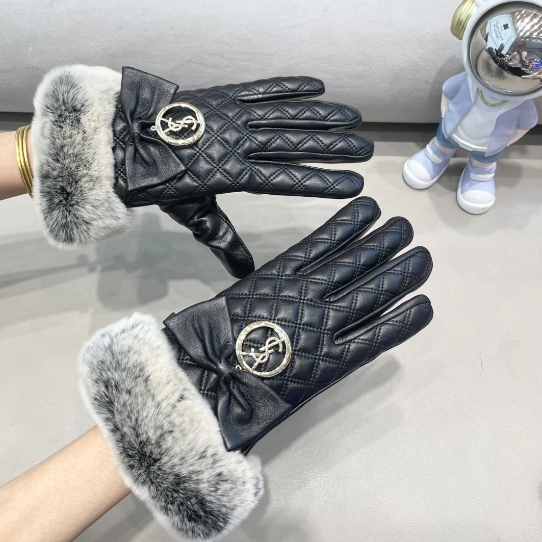 Yves Saint Laurent Gloves For Women Elegant 5647