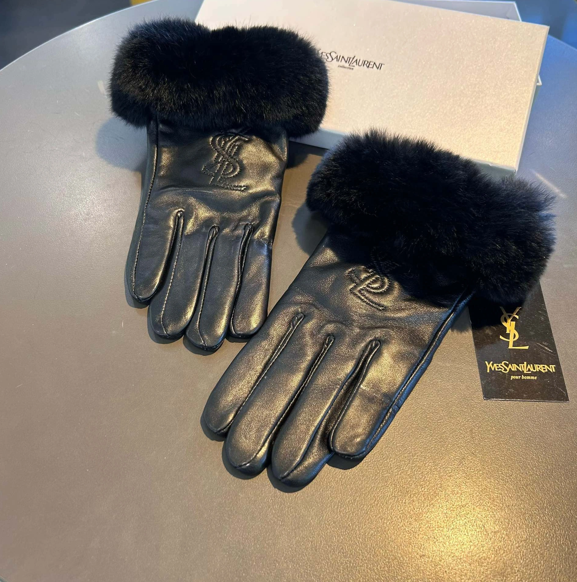 Yves Saint Laurent Gloves For Women TopPick 7547