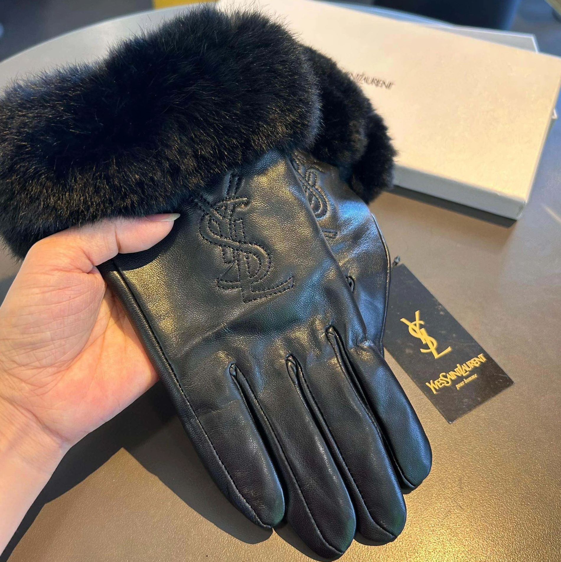 Yves Saint Laurent Gloves For Women TopPick 7547