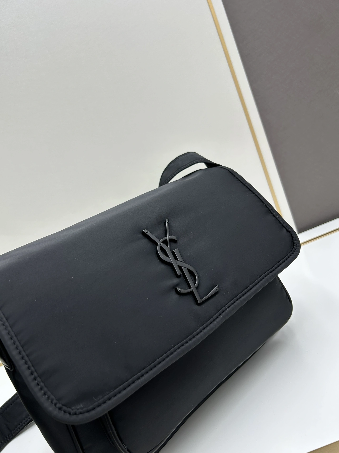 Yves Saint Laurent YSL AAA Messenger Bags For Women TopPick 8646