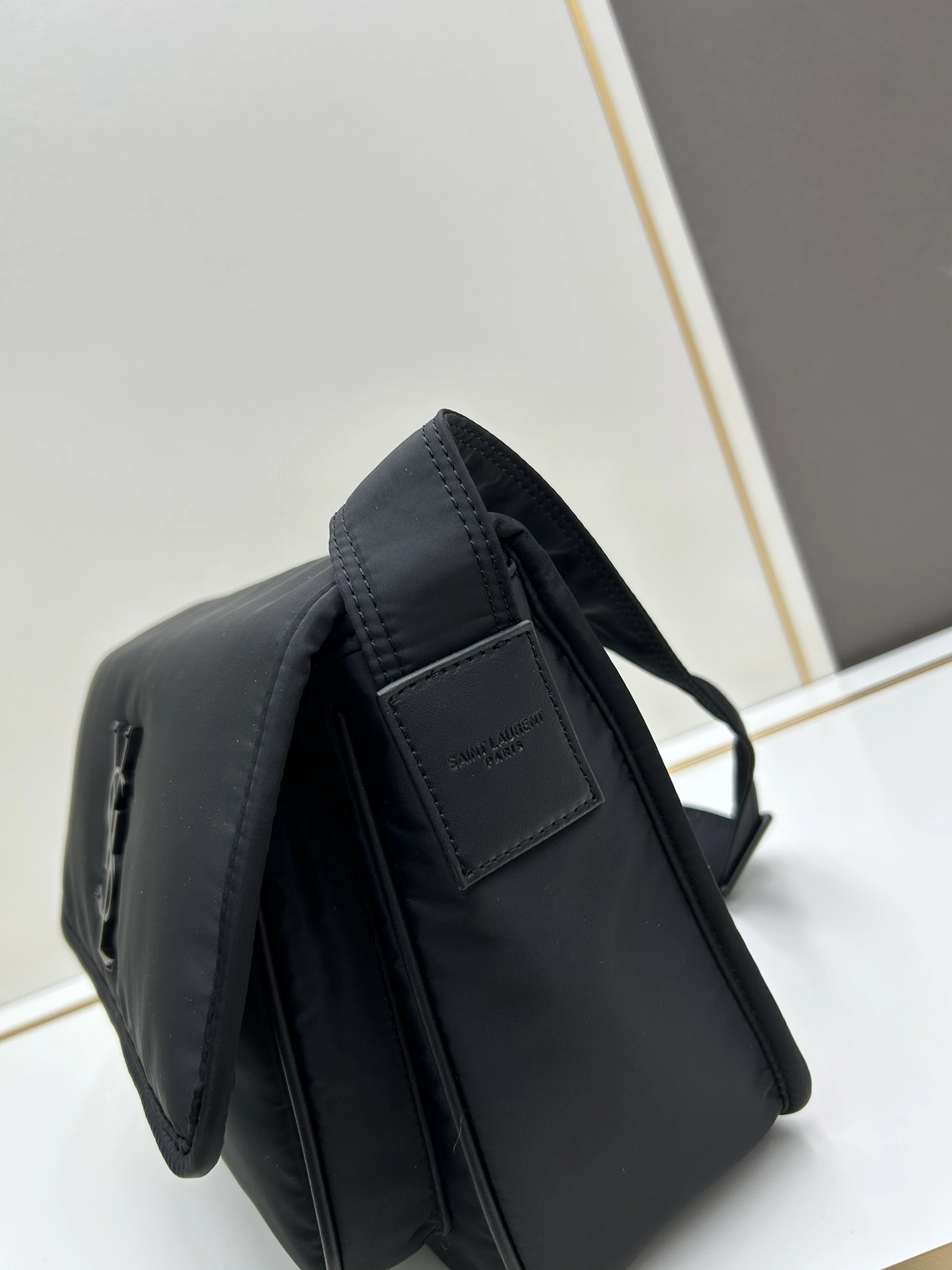 Yves Saint Laurent YSL AAA Messenger Bags For Women TopPick 8646