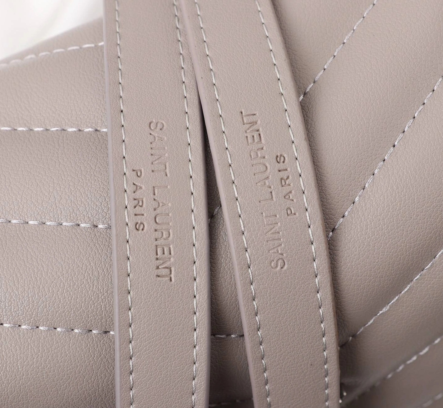 Yves Saint Laurent YSL AAA Quality Handbags GoAnywhere 5398