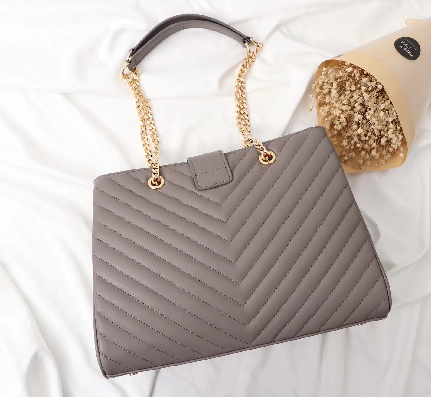 Yves Saint Laurent YSL AAA Quality Handbags Refined 9543