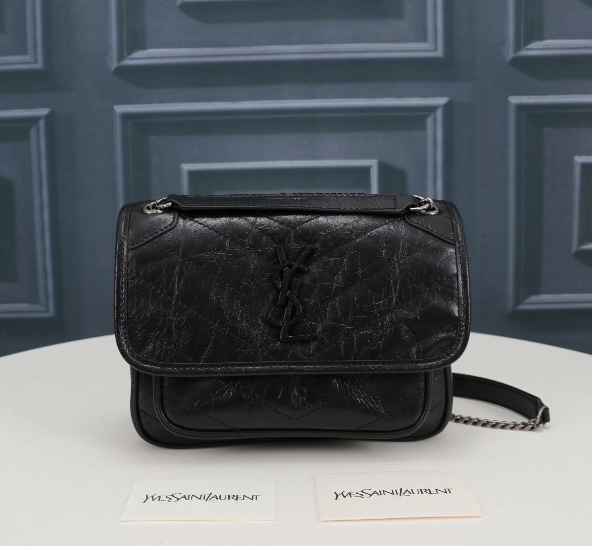Yves Saint Laurent YSL AAA Quality Messenger Bags DailyWear 6048