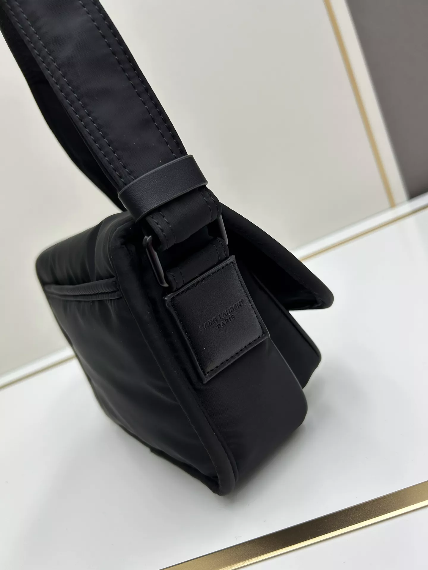 Yves Saint Laurent YSL AAA Quality Messenger Bags For Unisex Unique 7060