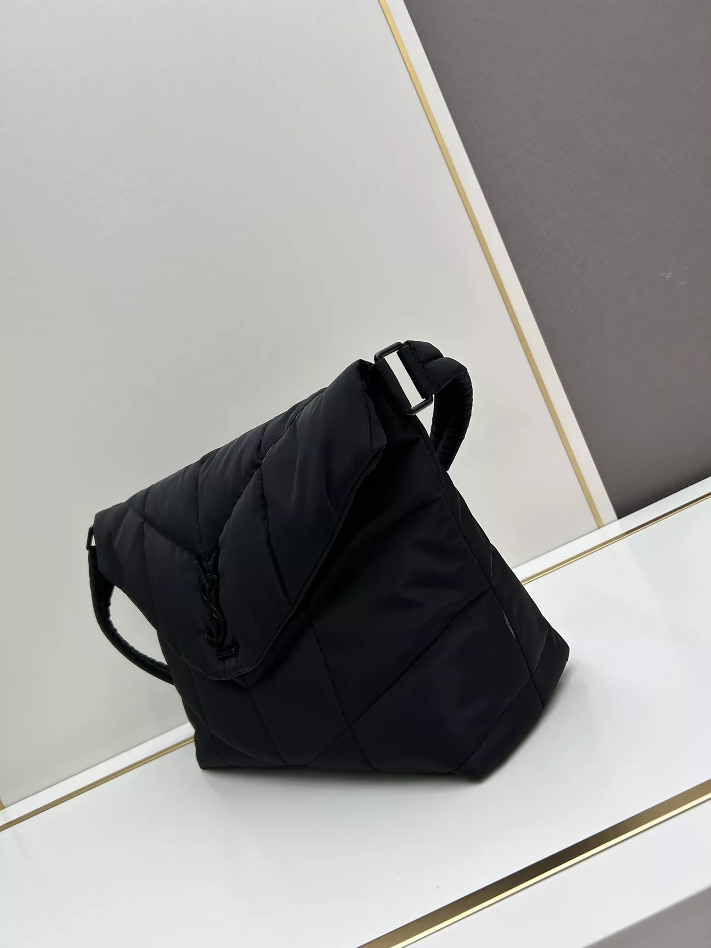 Yves Saint Laurent YSL AAA Quality Messenger Bags For Unisex UrbanStyle 7623