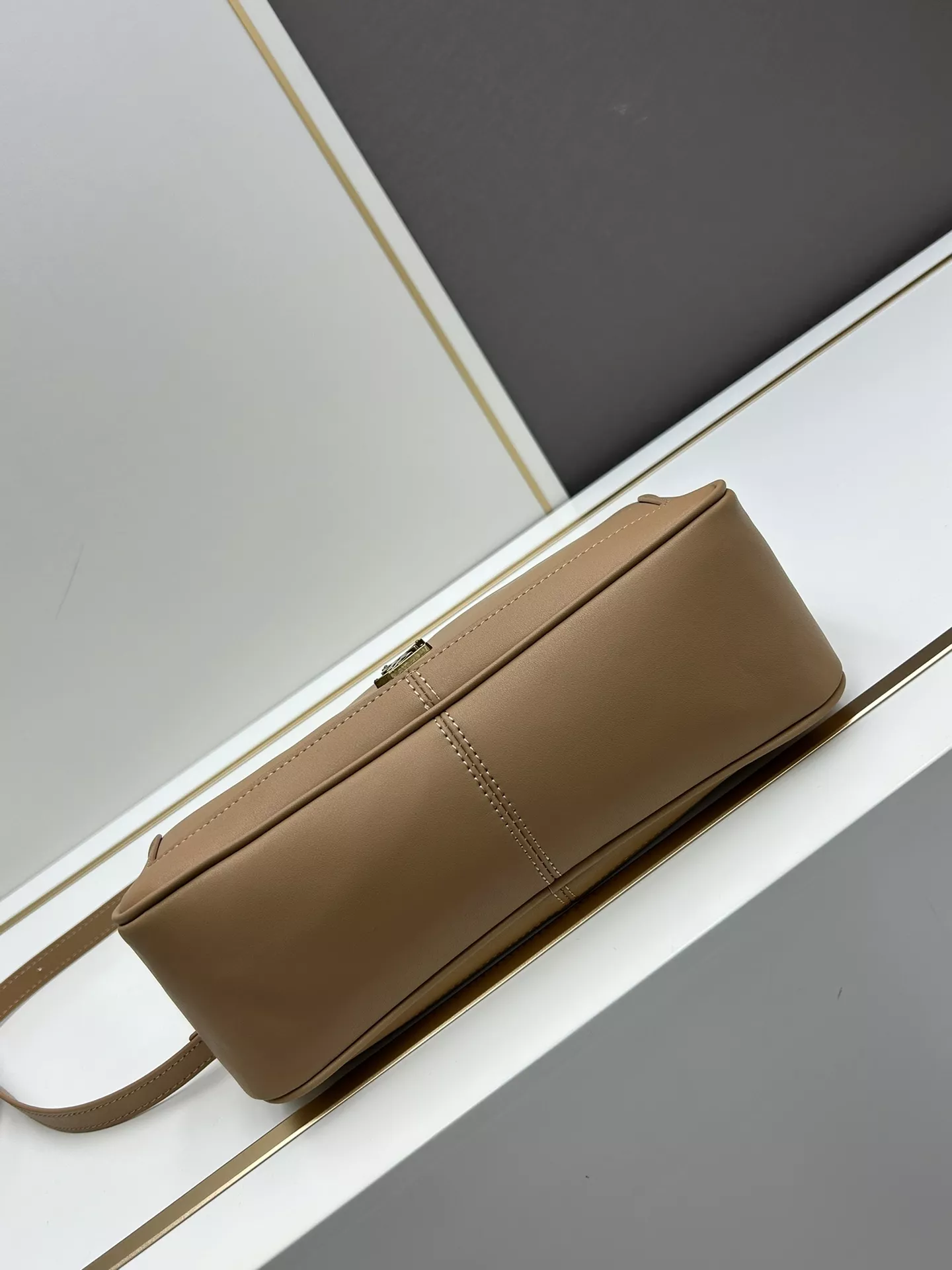 Yves Saint Laurent YSL AAA Quality Messenger Bags For Women Affordable 4119