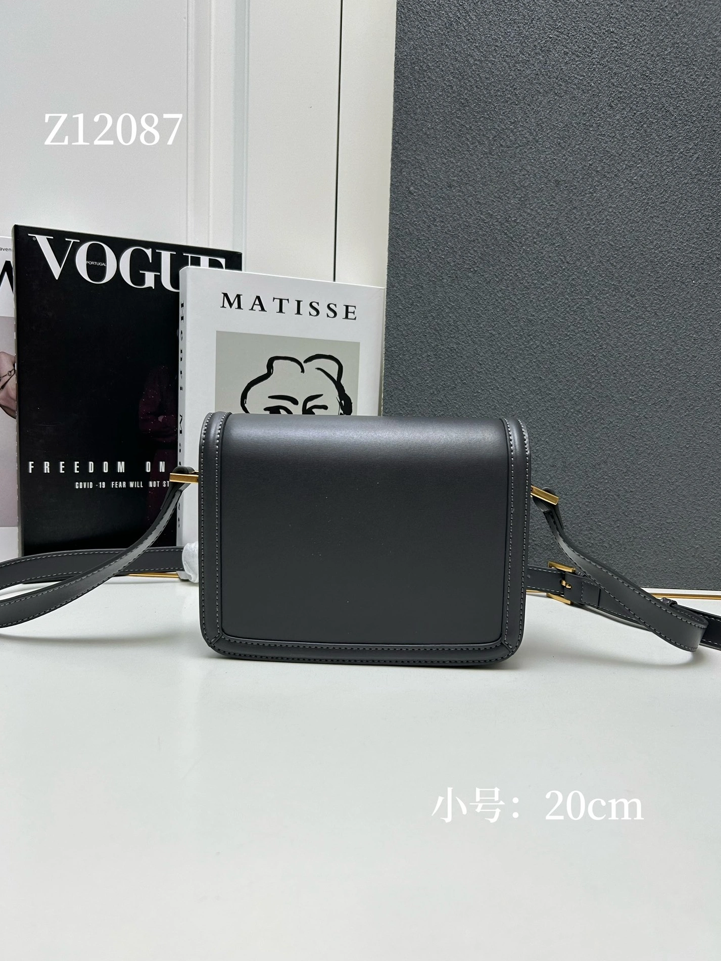 Yves Saint Laurent YSL AAA Quality Messenger Bags For Women Bold 6220