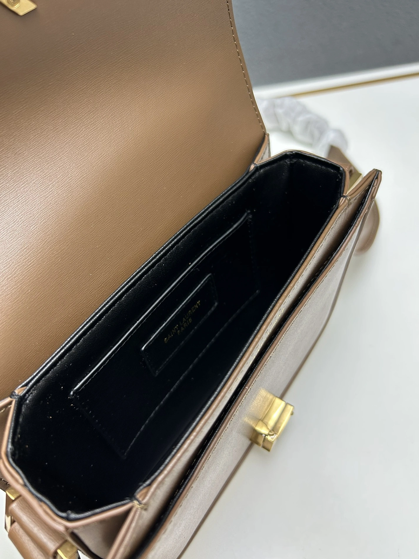Yves Saint Laurent YSL AAA Quality Messenger Bags For Women Comfortable 2078