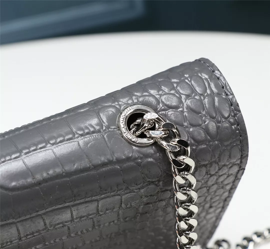 Yves Saint Laurent YSL AAA Quality Messenger Bags For Women Compact 6142