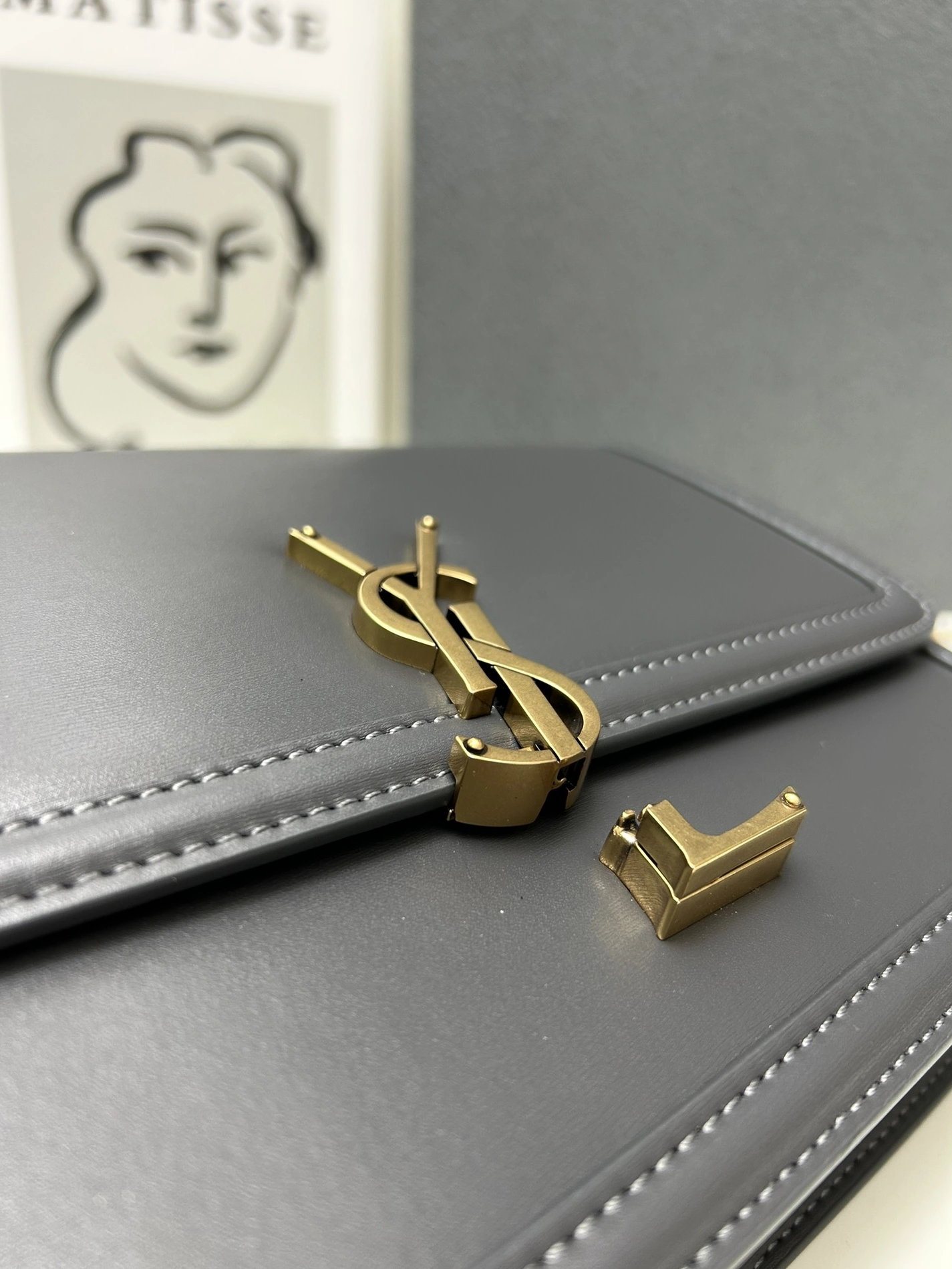 Yves Saint Laurent YSL AAA Quality Messenger Bags For Women GoAnywhere 605