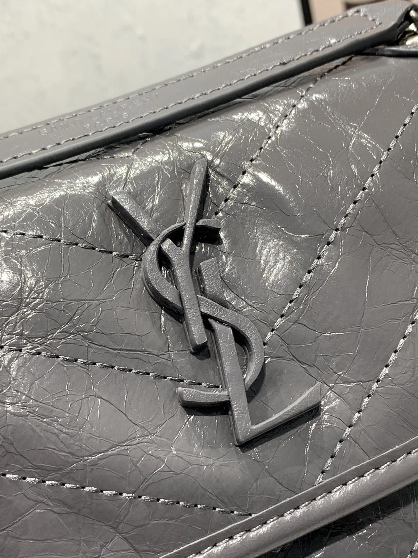 Yves Saint Laurent YSL AAA Quality Messenger Bags For Women Lightweight 5533
