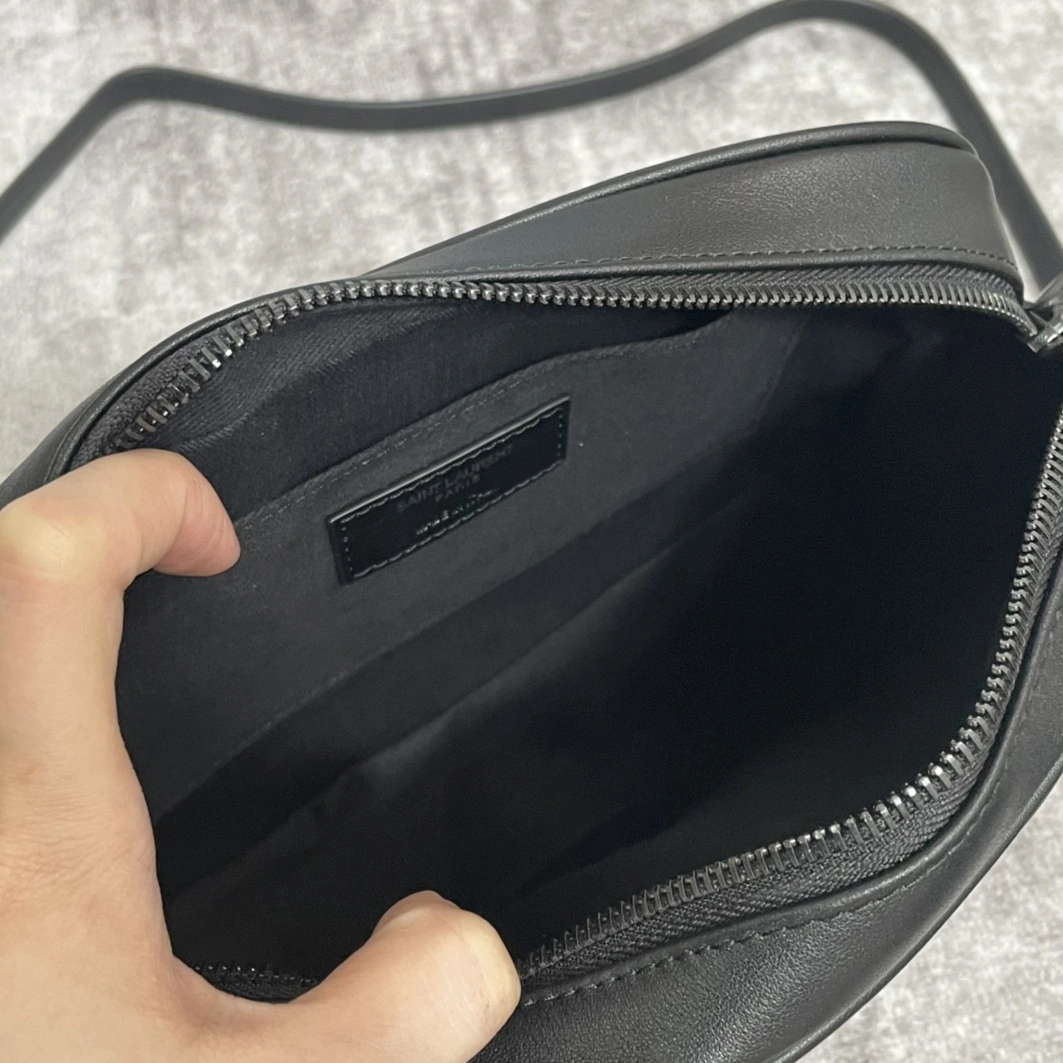 Yves Saint Laurent YSL AAA Quality Messenger Bags For Women Practical 6600