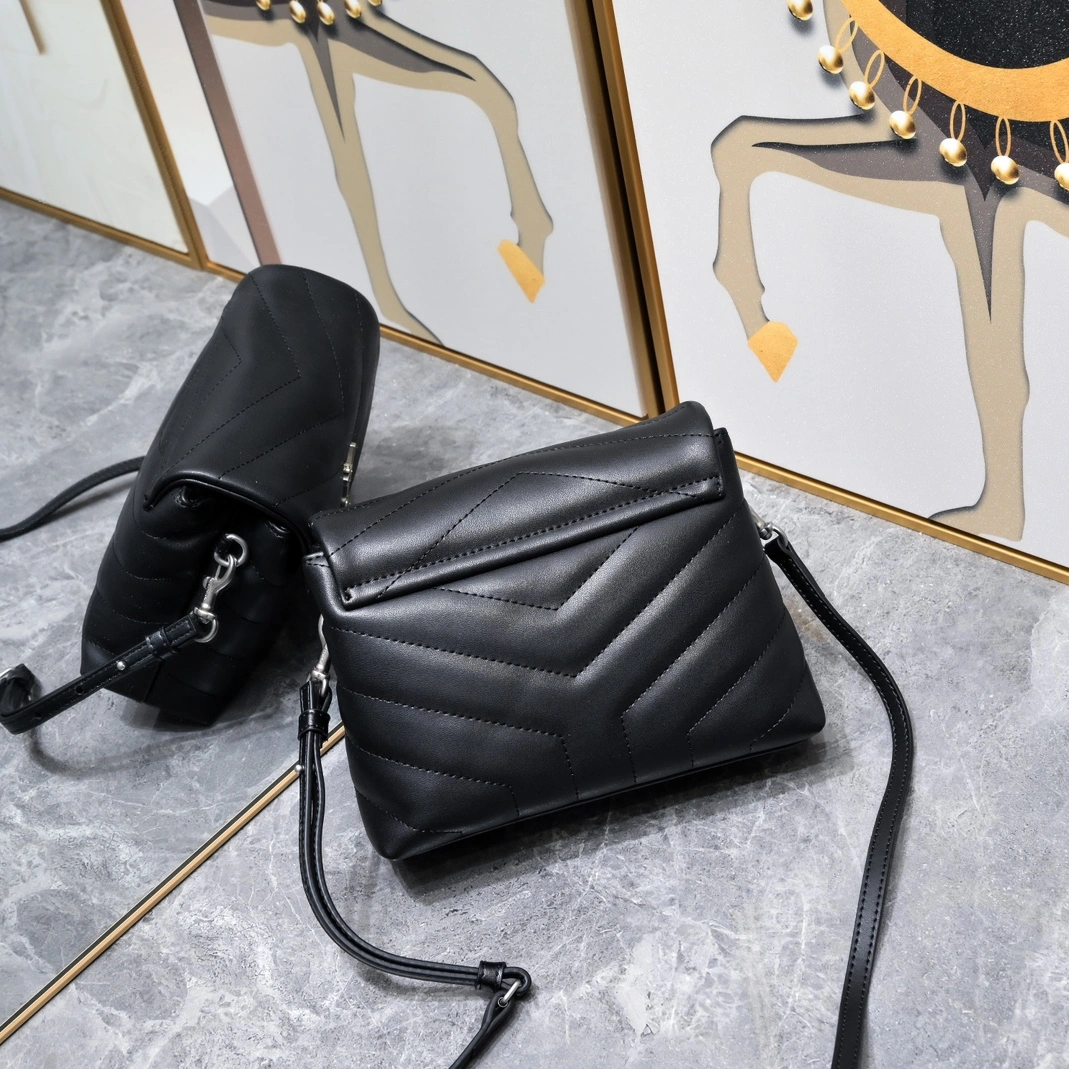Yves Saint Laurent YSL AAA Quality Messenger Bags For Women Practical 9836
