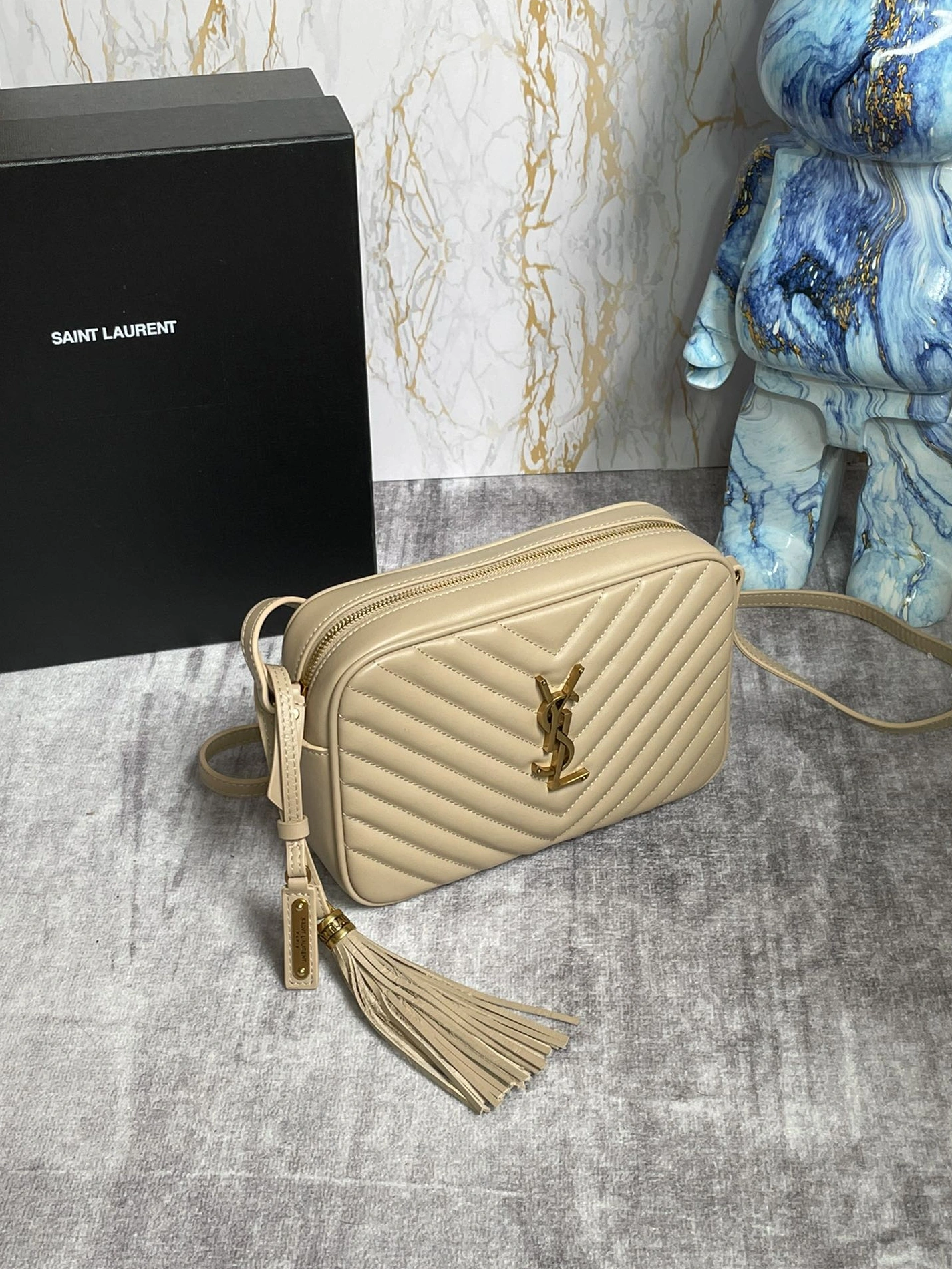 Yves Saint Laurent YSL AAA Quality Messenger Bags For Women Sleek 3457