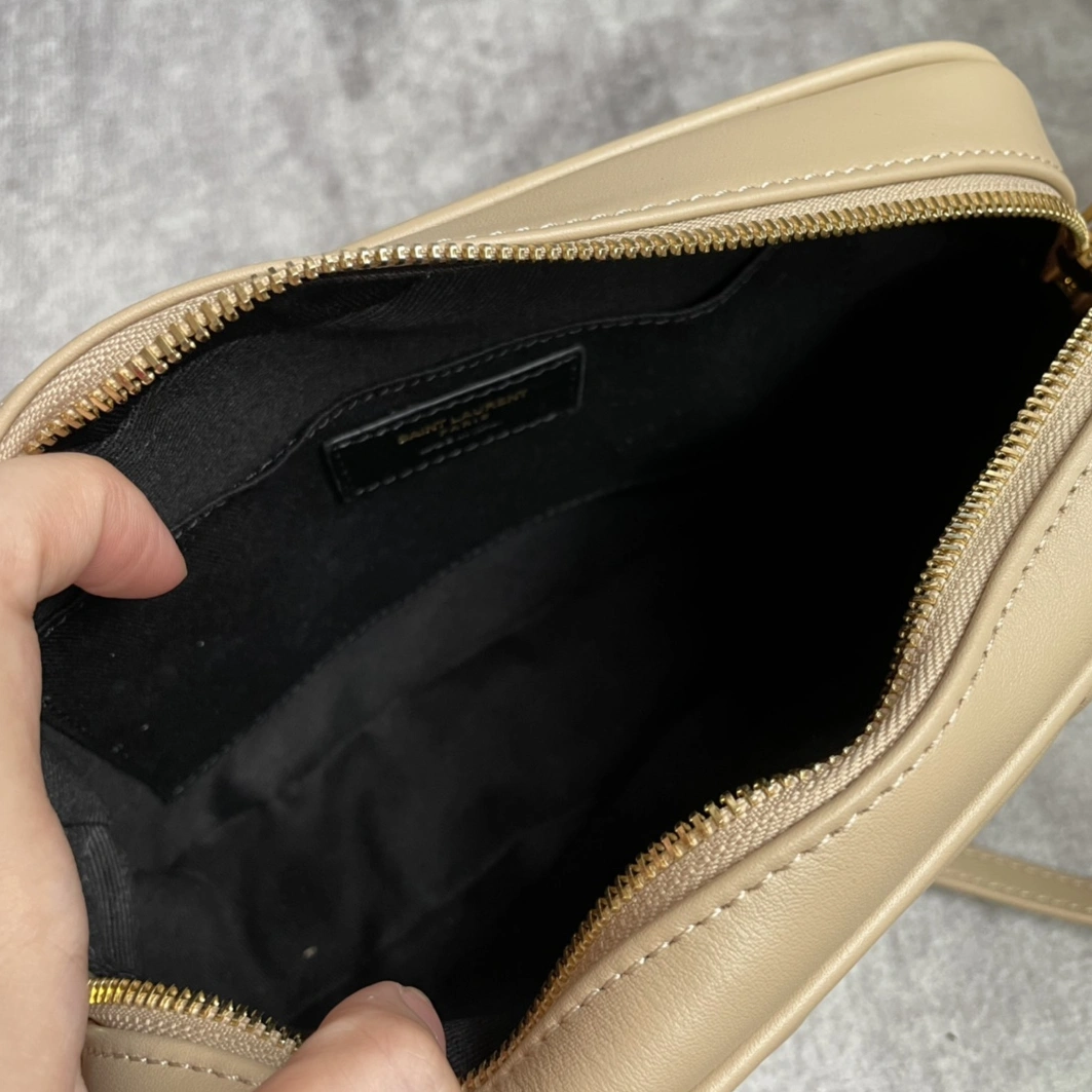 Yves Saint Laurent YSL AAA Quality Messenger Bags For Women Sleek 3457