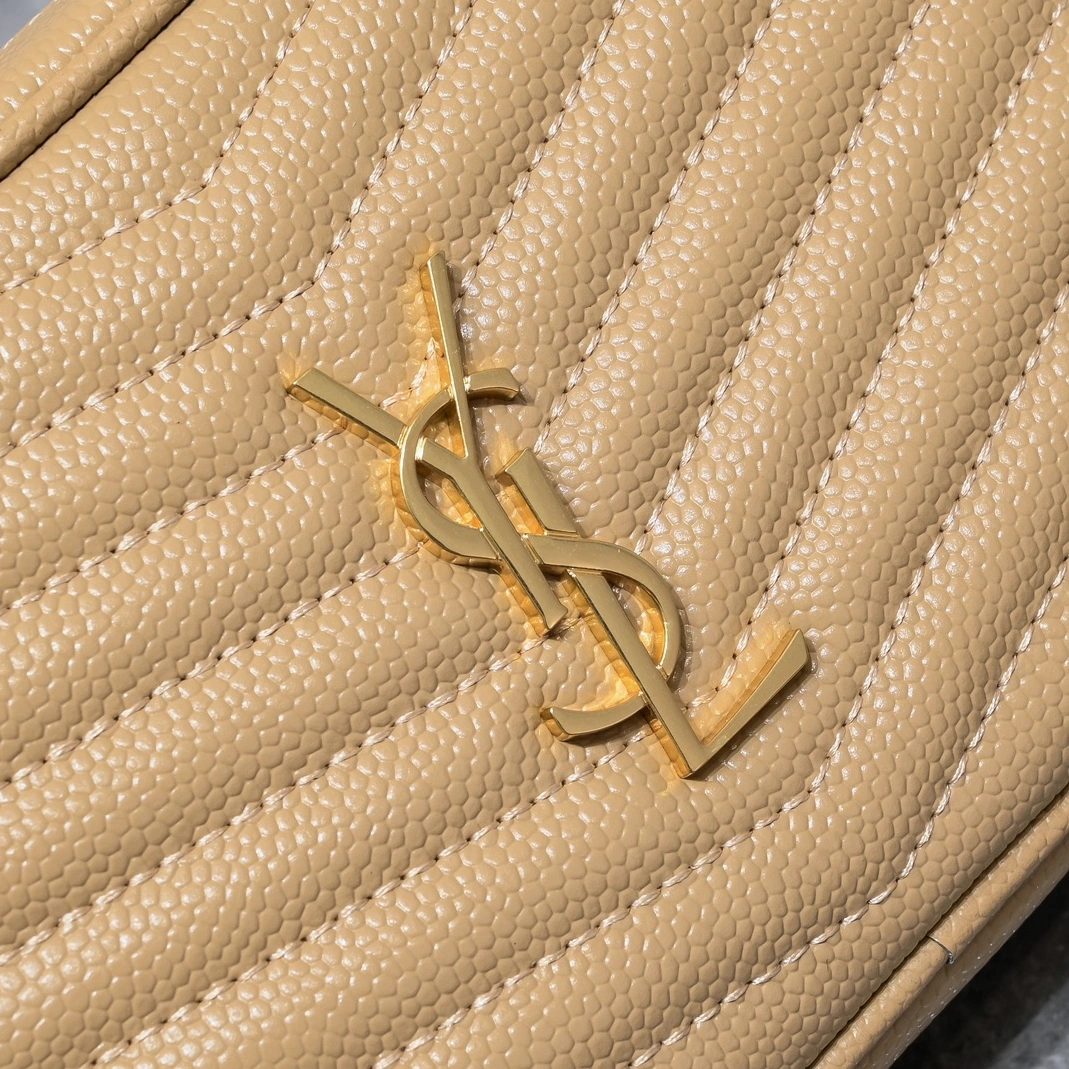 Yves Saint Laurent YSL AAA Quality Messenger Bags For Women Sleek 4296