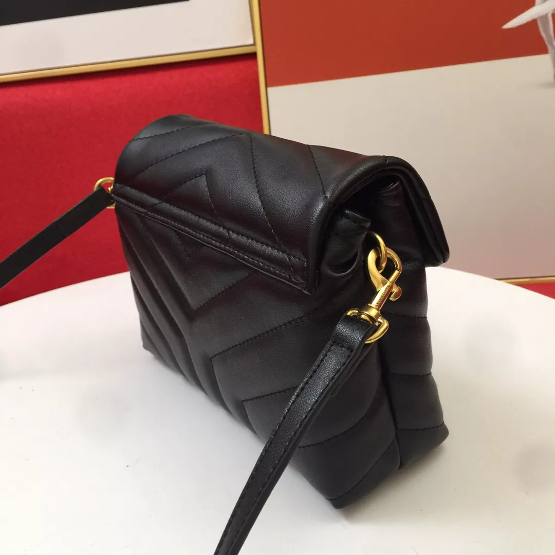 Yves Saint Laurent YSL AAA Quality Messenger Bags For Women Sleek 7033