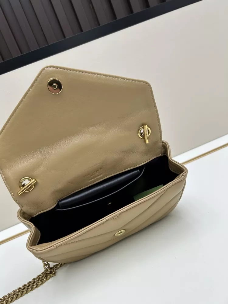 Yves Saint Laurent YSL AAA Quality Messenger Bags For Women Soft 9748