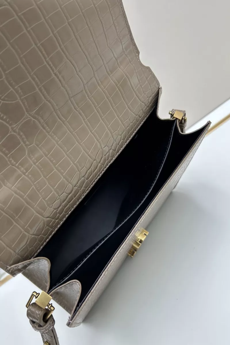 Yves Saint Laurent YSL AAA Quality Messenger Bags For Women Sophisticated 8600