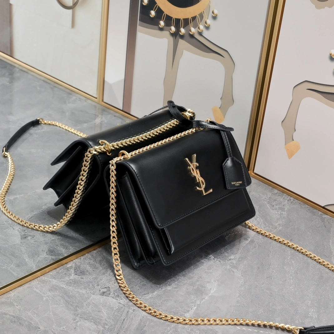 Yves Saint Laurent YSL AAA Quality Messenger Bags For Women StreetReady 7846