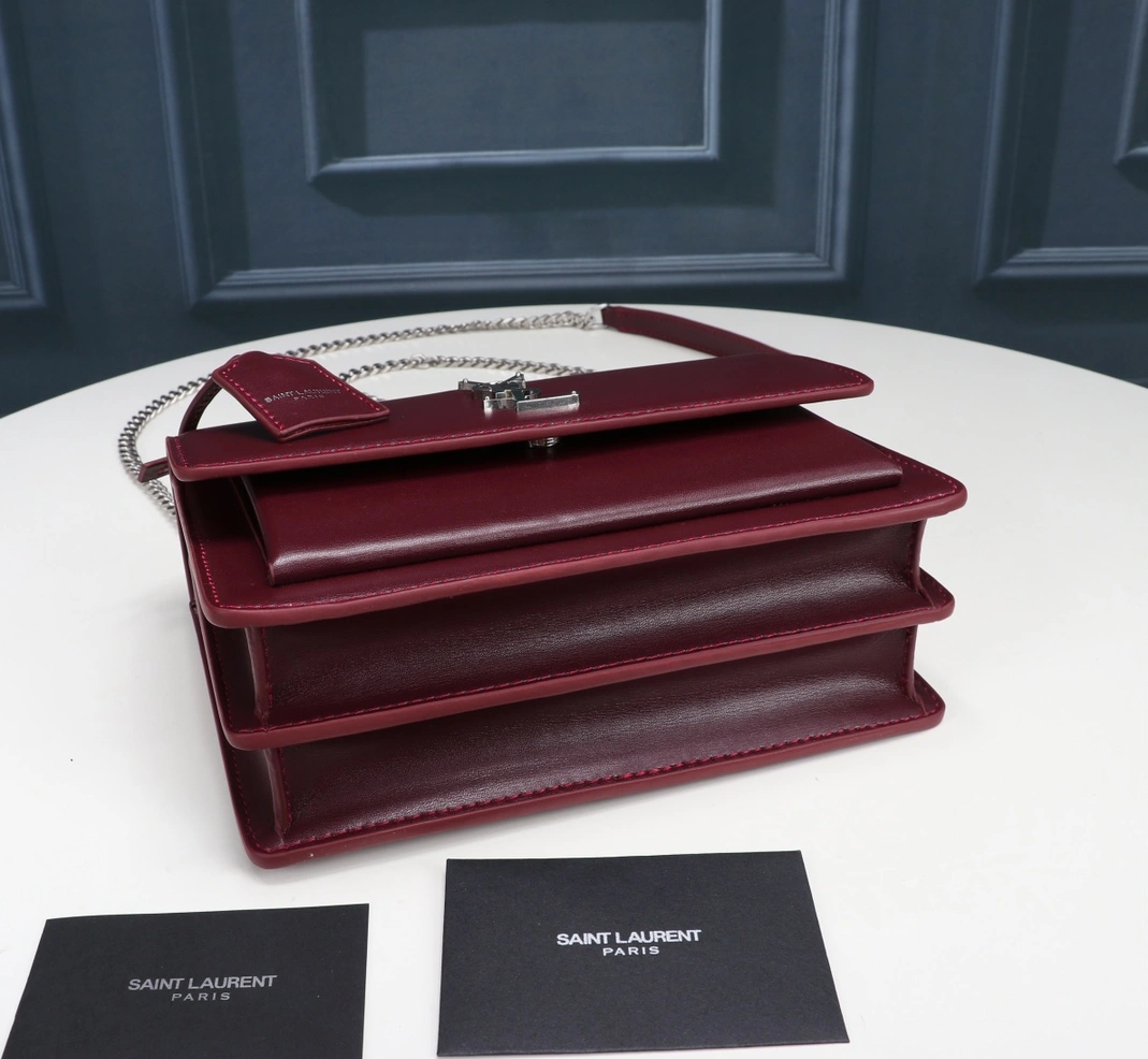 Yves Saint Laurent YSL AAA Quality Messenger Bags For Women Trendsetting 6653