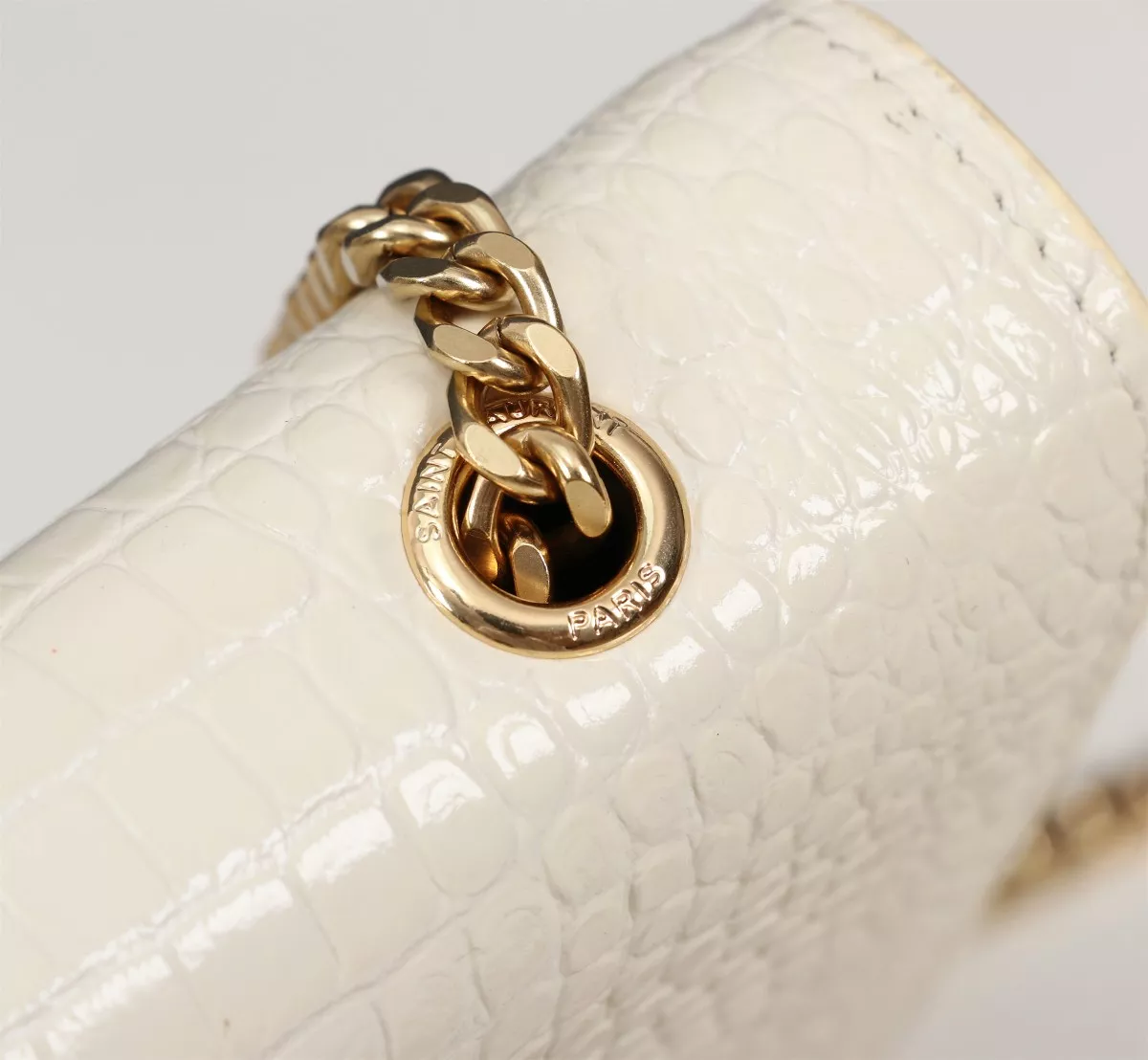 Yves Saint Laurent YSL AAA Quality Messenger Bags For Women Trendy 644